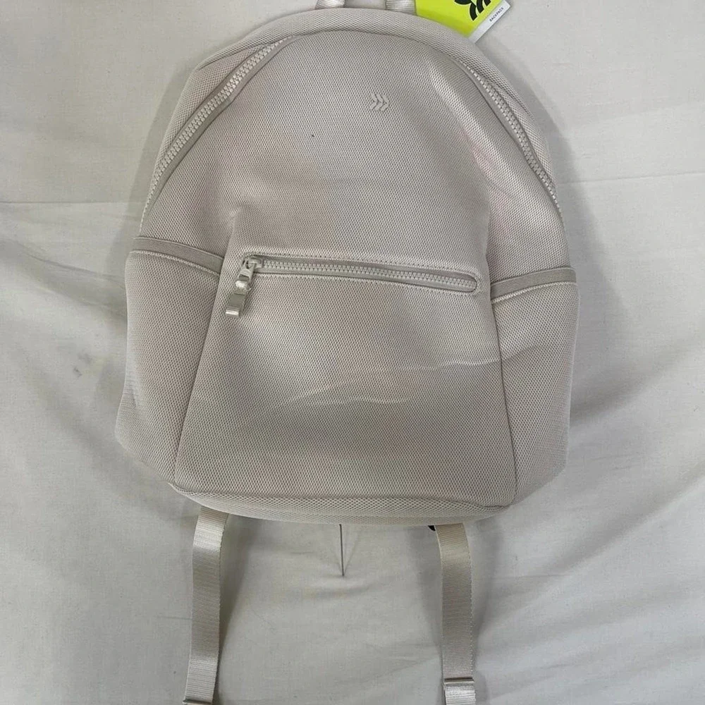 Beige‎ backpack with gray accents
